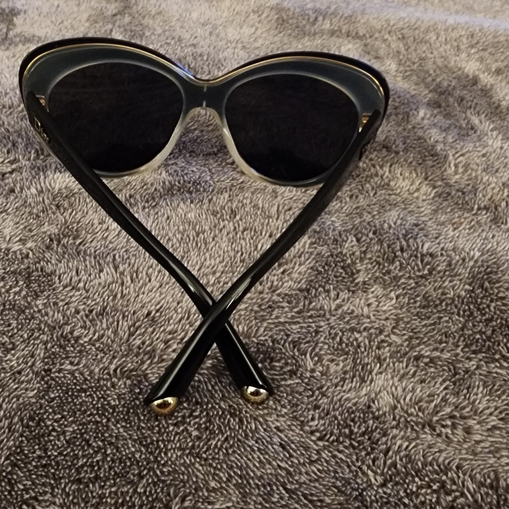 AUTHENTIC VINTAGE Dior Sunglasses - Picture 8 of 12